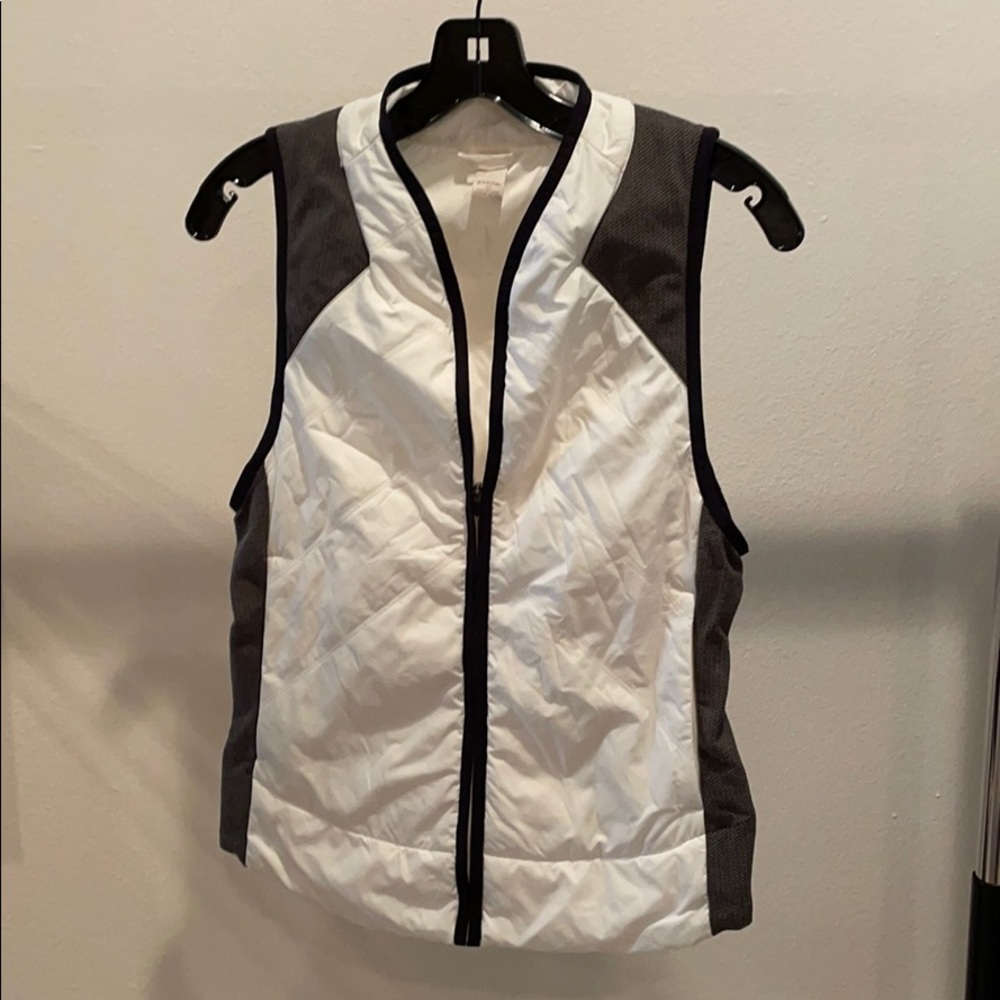 Athletic and trendy white vest